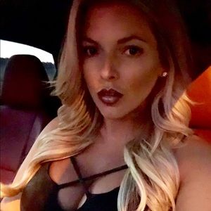 Meet your Posher, Marissa